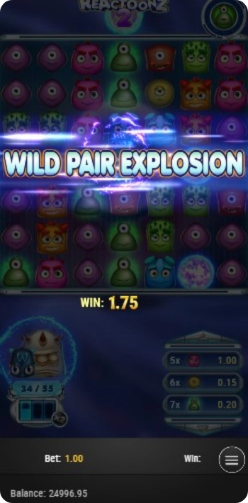 Reactoonz 2 -peli Wild Pair Explosion -ominaisuus aktivoituna, näyttää 1,75x voiton